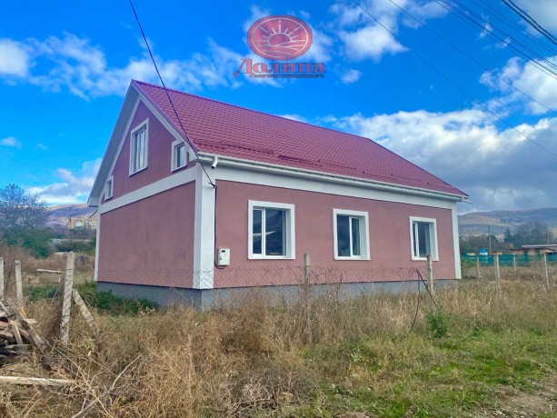 Продается новый дом 270 кв.м с. Перевальное Крым Симферопольский район