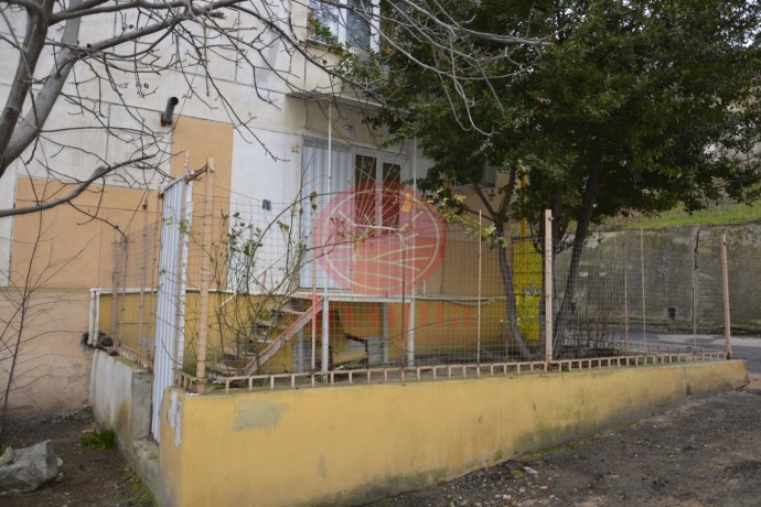 Продается  2-х комнатная квартира  г. Алушта ,Крым