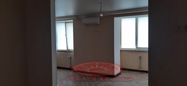 1-комнатная квартира 42 кв.м в г. Симферополь