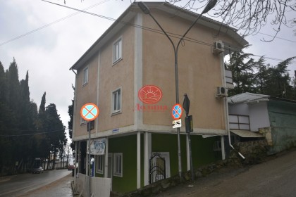 Продается гостиница 121.6  кв.м г. Алушта Крым