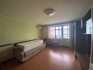 1 - комнатная квартира 40 кв.м с. Дубки Симферопольский район 