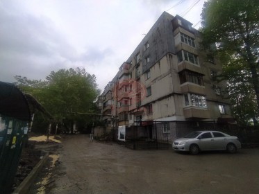Трехкомнатная квартира 62.8 кв.м г. Симферополь